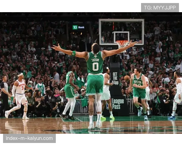 塔图姆缺阵绿军体系依旧稳固 防守效率联盟顶级